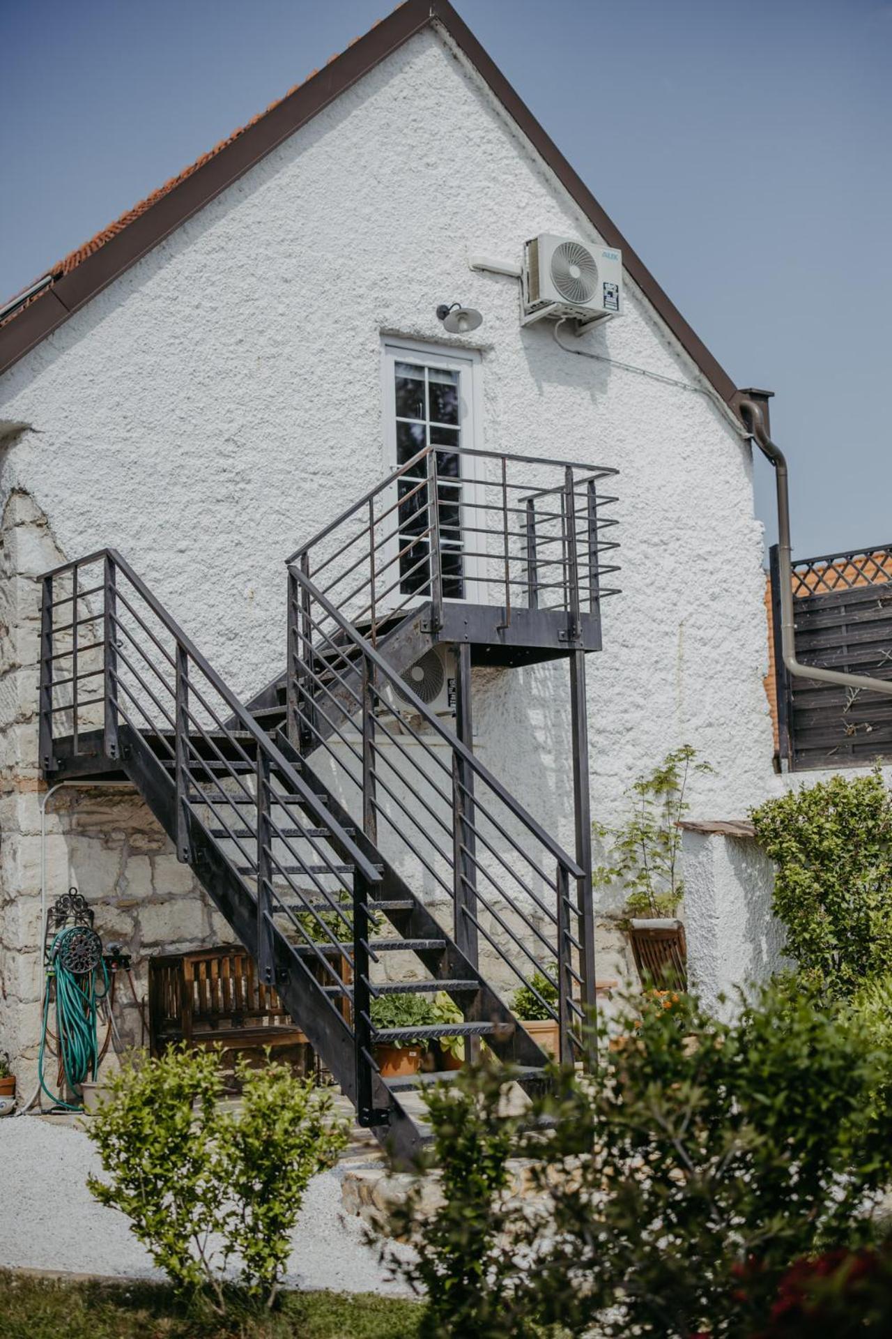 Haus Diogenes Διαμέρισμα Mörbisch am See Εξωτερικό φωτογραφία